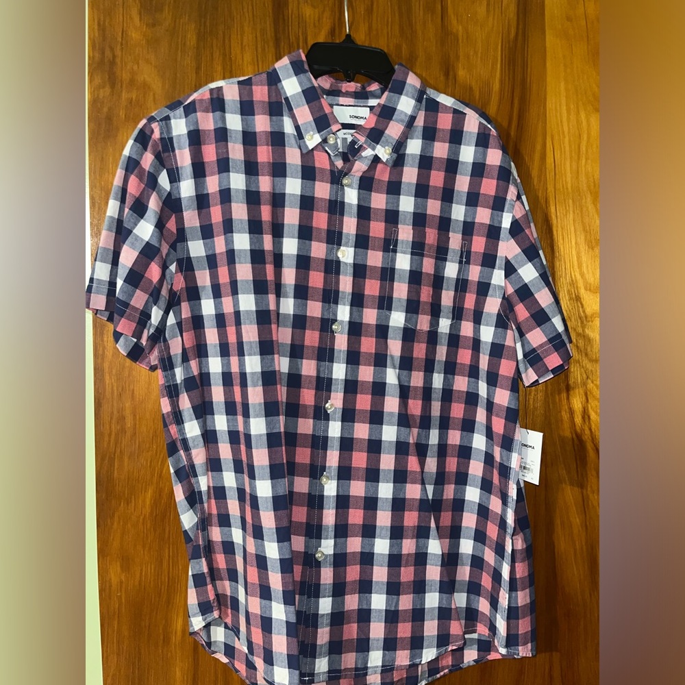 Men’s Sonoma Modern Fit button up tshirt